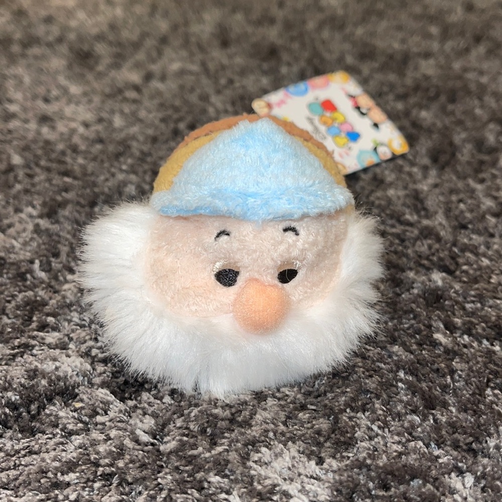Disney Tsum Tsum stackable plush